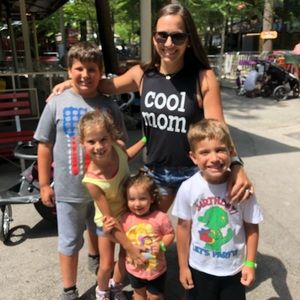 Meet your Posher, Andria